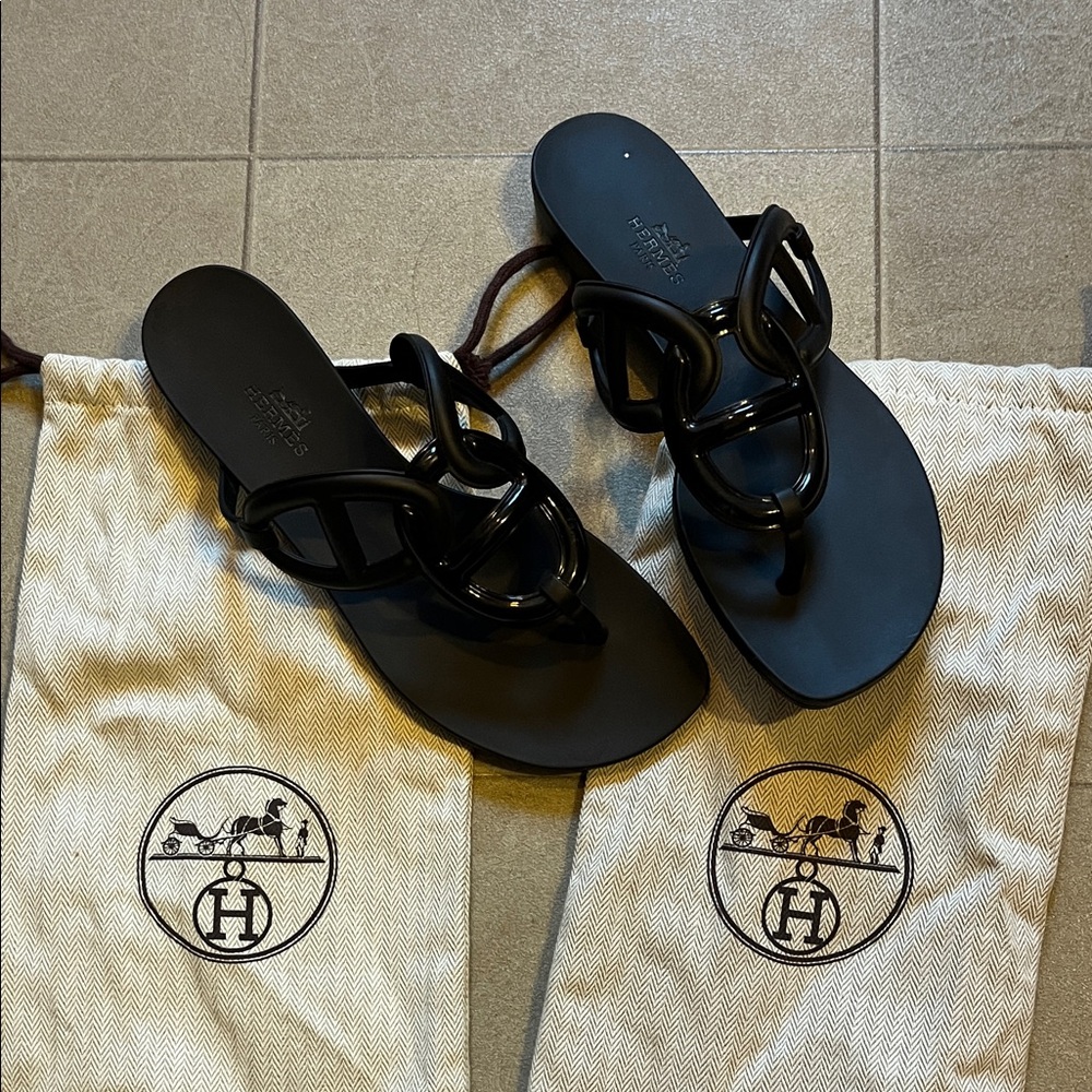 Hermes Egerie Sandls size 6 Authentic